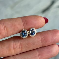 Sapphire Aquamarine Round Studs 14k