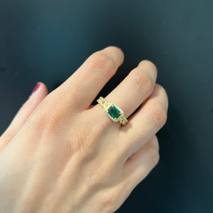 Emerald Stone Gold Ring