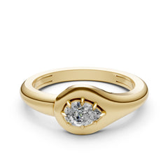Frame Pear Nat. Diamond Ring