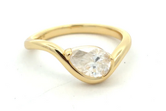 Wave Marquise Pear Ring